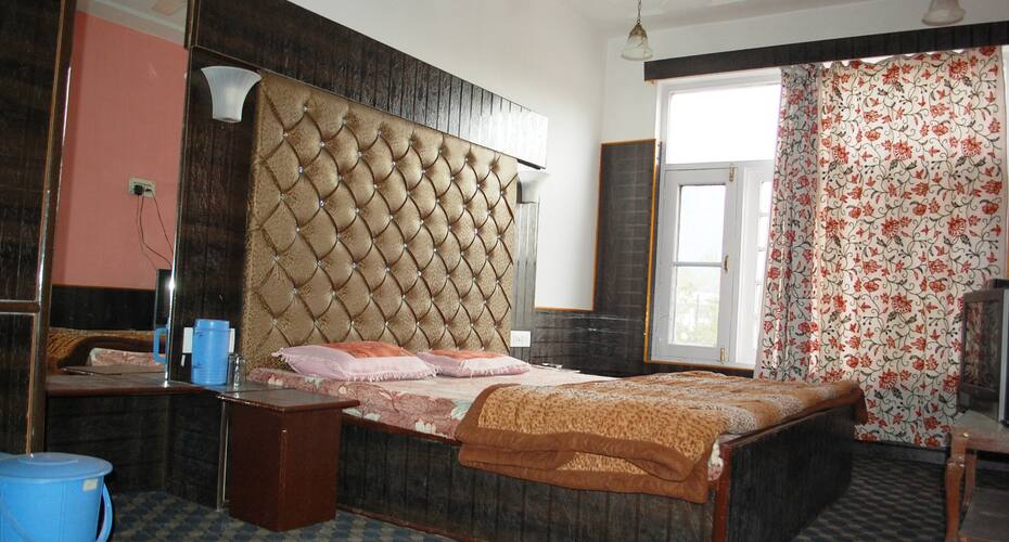 Hotel Kohinoor, Srinagar 4